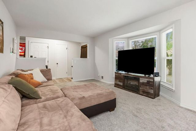 6107 E 107th Street, Kansas City, MO 64134