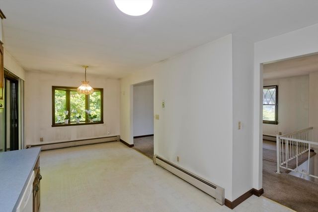 6 Pine Wood Dr, Southampton, MA 01073