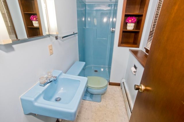 6 Pine Wood Dr, Southampton, MA 01073