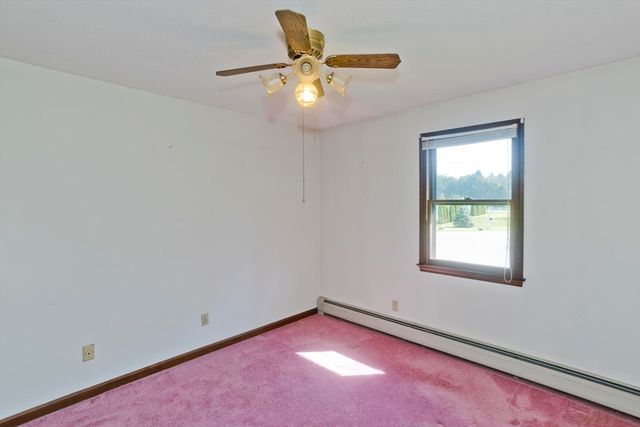 6 Pine Wood Dr, Southampton, MA 01073