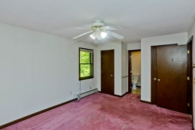 6 Pine Wood Dr, Southampton, MA 01073