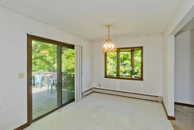 6 Pine Wood Dr, Southampton, MA 01073