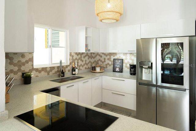 35 CALLE AMATISTA, Vieques, PR 00765