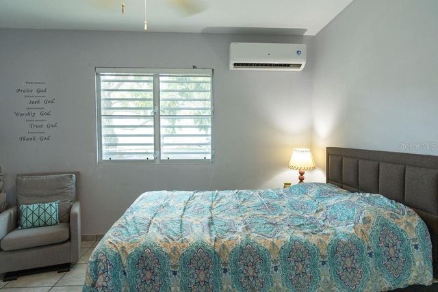 35 CALLE AMATISTA, Vieques, PR 00765