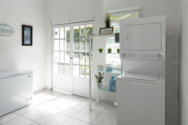 35 CALLE AMATISTA, Vieques, PR 00765