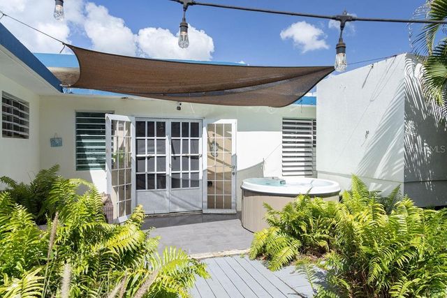 35 CALLE AMATISTA, Vieques, PR 00765