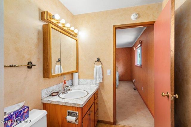 1756 E 12th AVE, Post Falls, ID 83854