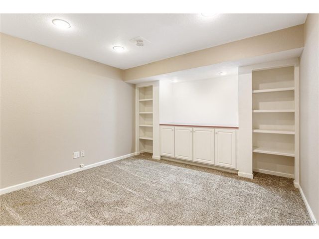 8971 Winrock St, Littleton, CO 80126