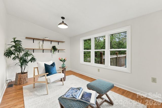 21 Balsam Avenue, Asheville, NC 28806