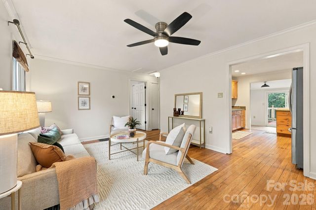21 Balsam Avenue, Asheville, NC 28806