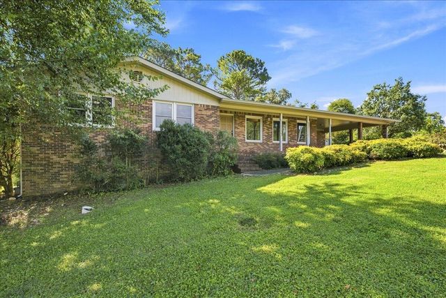 1232 Hall Drive, Bridgeport, AL 35740