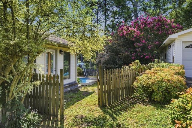 1232 Hall Drive, Bridgeport, AL 35740