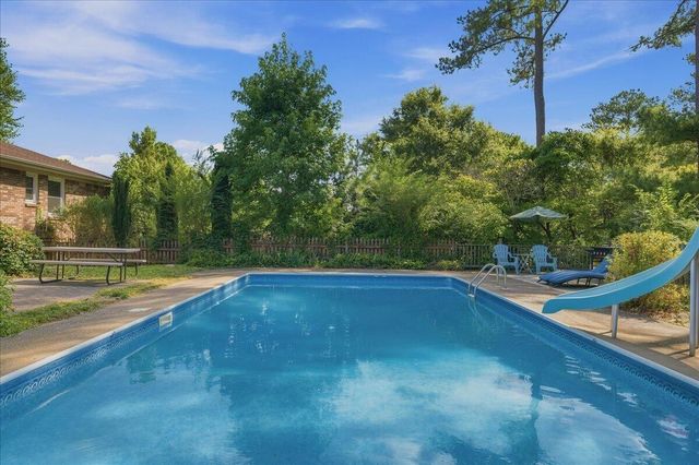 1232 Hall Drive, Bridgeport, AL 35740