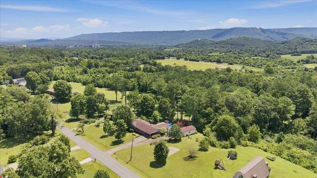 1232 Hall Drive, Bridgeport, AL 35740