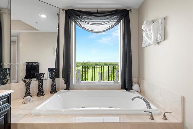 13621 Deering Bay Dr 601, Coral Gables, FL 33158