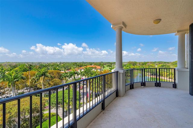 13621 Deering Bay Dr 601, Coral Gables, FL 33158