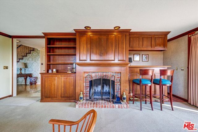 441 Audraine Drive, Glendale, CA 91202