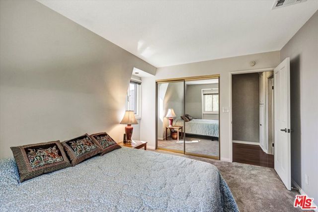 441 Audraine Drive, Glendale, CA 91202