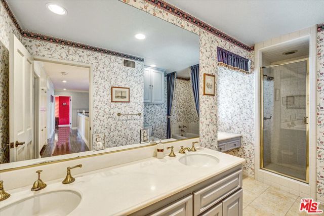 441 Audraine Drive, Glendale, CA 91202