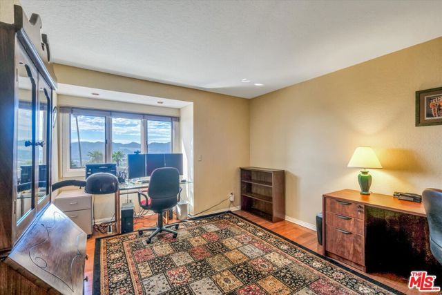 441 Audraine Drive, Glendale, CA 91202