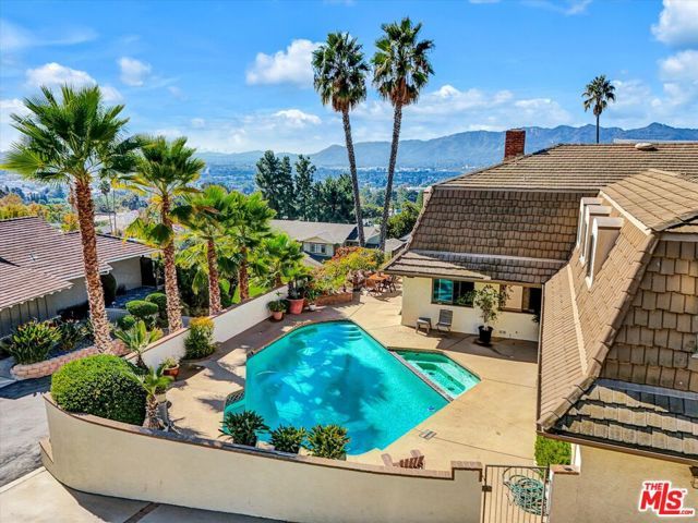 441 Audraine Drive, Glendale, CA 91202