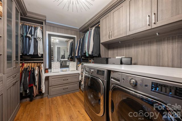 305 Lakewood Drive, Asheville, NC 28803