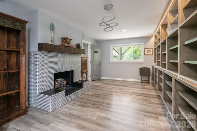 305 Lakewood Drive, Asheville, NC 28803