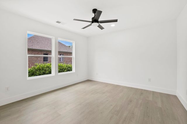 421 Ambiance Court, Spartanburg, SC 29301