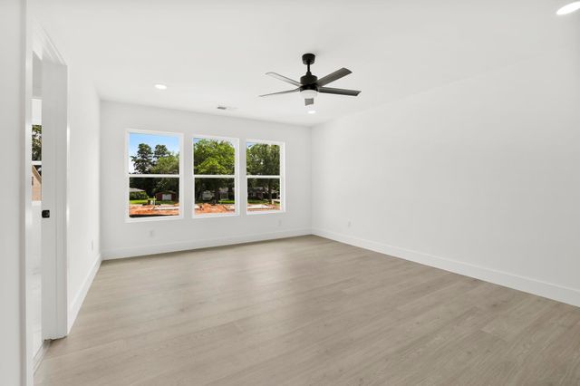 421 Ambiance Court, Spartanburg, SC 29301