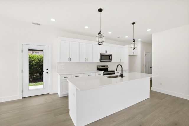 421 Ambiance Court, Spartanburg, SC 29301