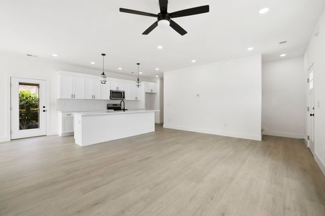 421 Ambiance Court, Spartanburg, SC 29301