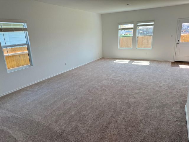 212 The Good WAY, Jarrell, TX 76537