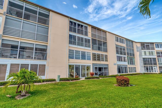 4049 Wolverton C, Boca Raton, FL 33434