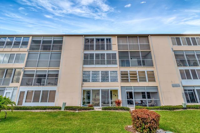 4049 Wolverton C, Boca Raton, FL 33434