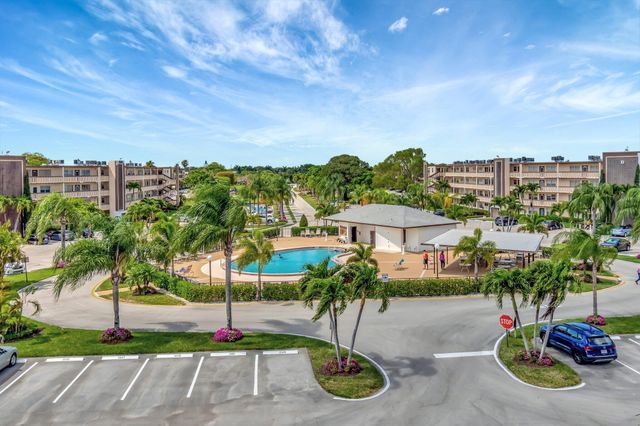 4049 Wolverton C, Boca Raton, FL 33434