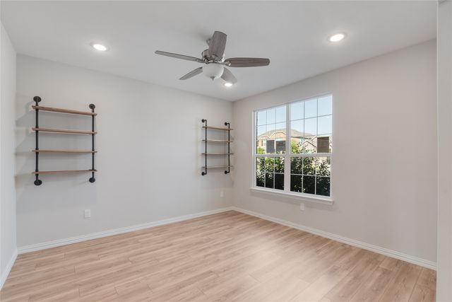 215 Hadley Lane, Fate, TX 75087