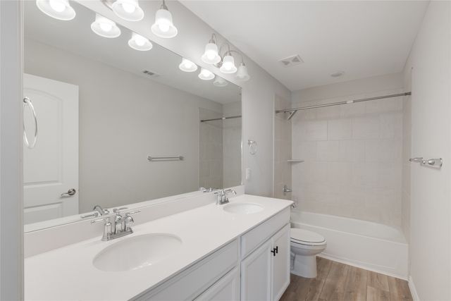 215 Hadley Lane, Fate, TX 75087