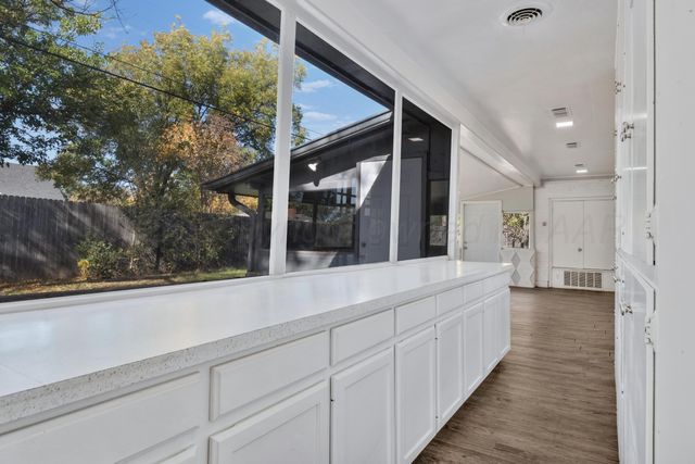 3700 Paramount Boulevard, Amarillo, TX 79109