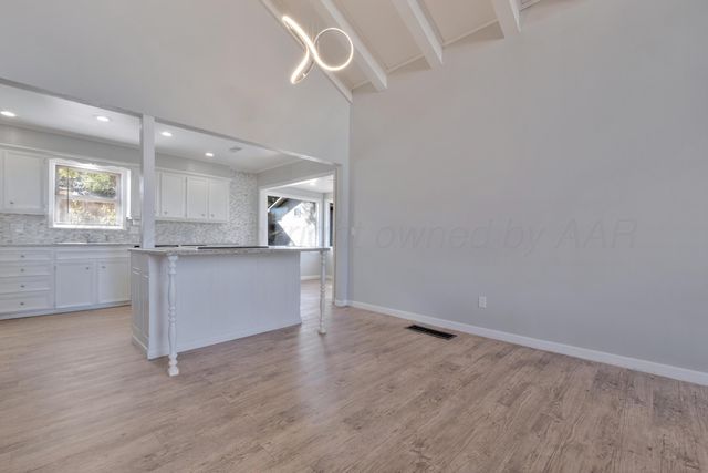 3700 Paramount Boulevard, Amarillo, TX 79109