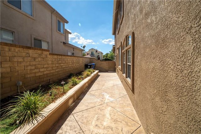 27944 Brookdale Court, Valencia, CA 91354