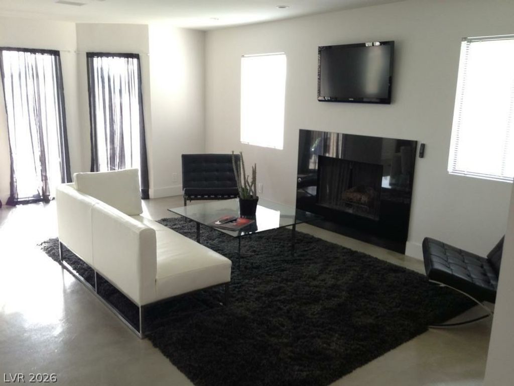 3988 Delos Drive, Las Vegas, NV 89103