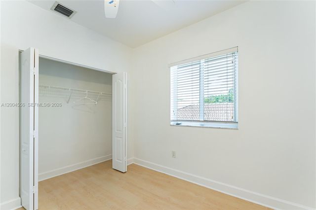 5869 NW 108th Pl, Doral, FL 33178