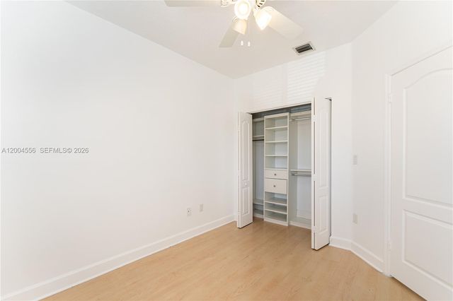 5869 NW 108th Pl, Doral, FL 33178