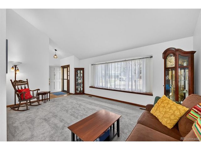 7776 S Crestone Peak, Littleton, CO 80127