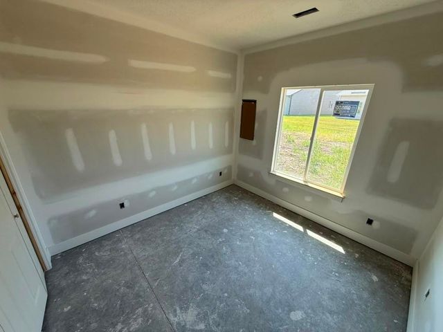 1621 Midway Ct., Valley Center, KS 67147