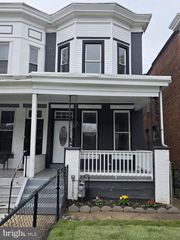 3839 CLIFTON AVE, Baltimore, MD 21216