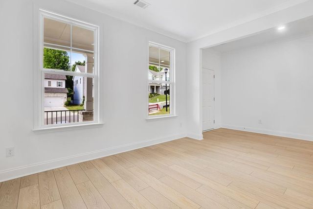 3979 Alderstone Drive, Flowery Branch, GA 30542