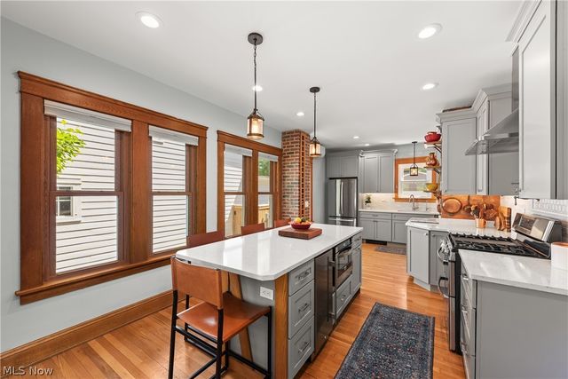 1503 Waterbury Road, Lakewood, OH 44107
