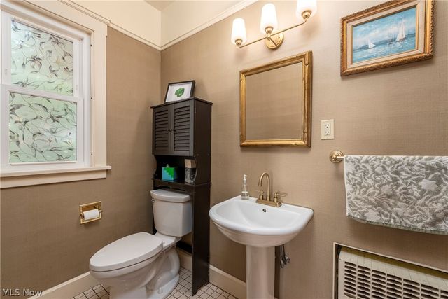 1503 Waterbury Road, Lakewood, OH 44107