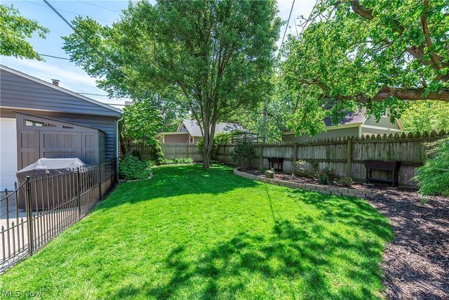 1503 Waterbury Road, Lakewood, OH 44107